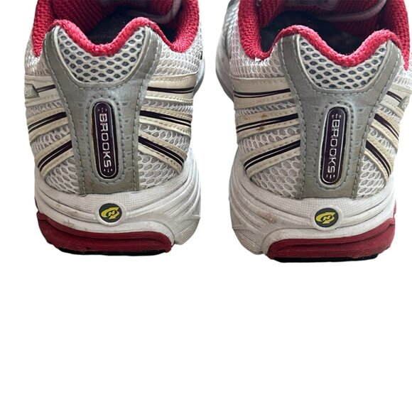 Brooks Ghost Sneakers 8.5 Running Road Race Trainers Jogging White And Pink - Picture 3 of 8